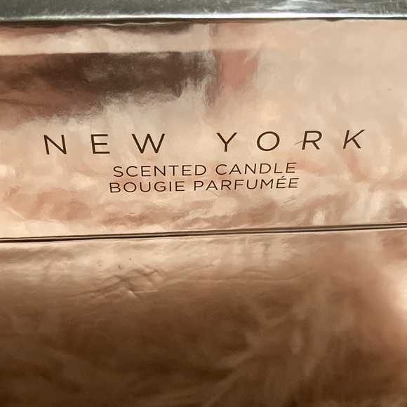 NIB Michael Kors New York Candle - Picture 5 of 5